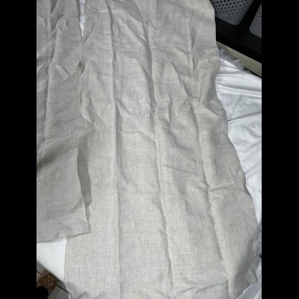NIB Hotel Collection Linen Piece‎ Dye (2) King Case